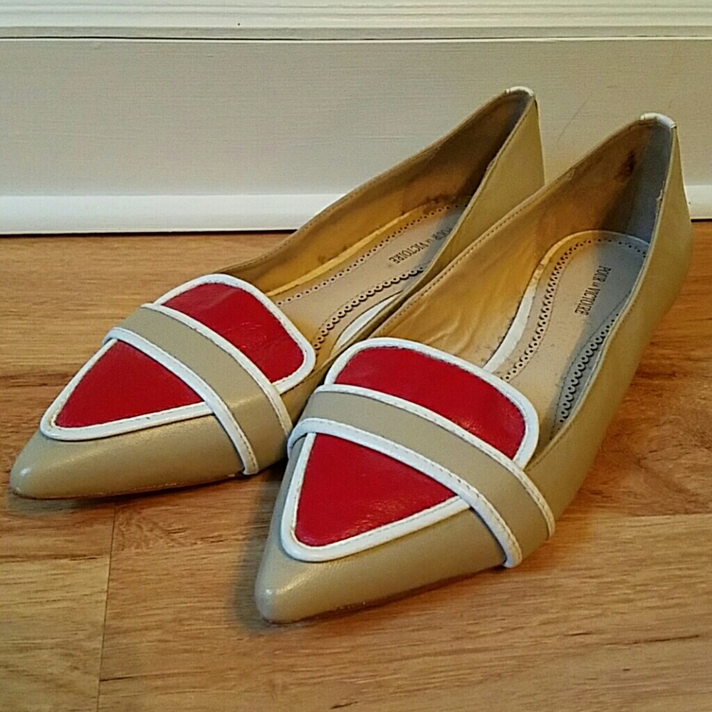 💕HP Pour La Victoire Leather Flats💕